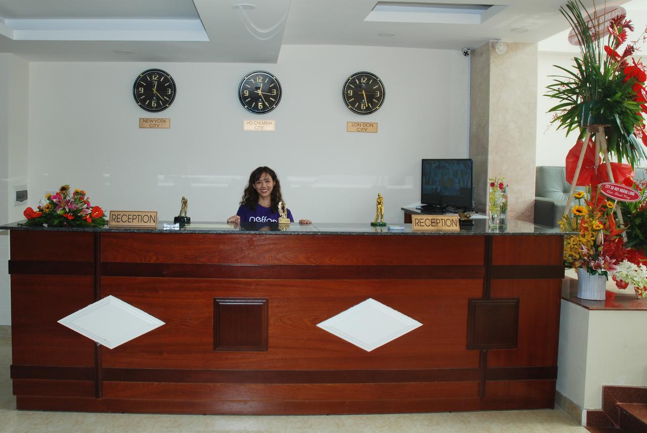 Golf Star Hotel Thành Pho Ho Chí Minh Esterno foto